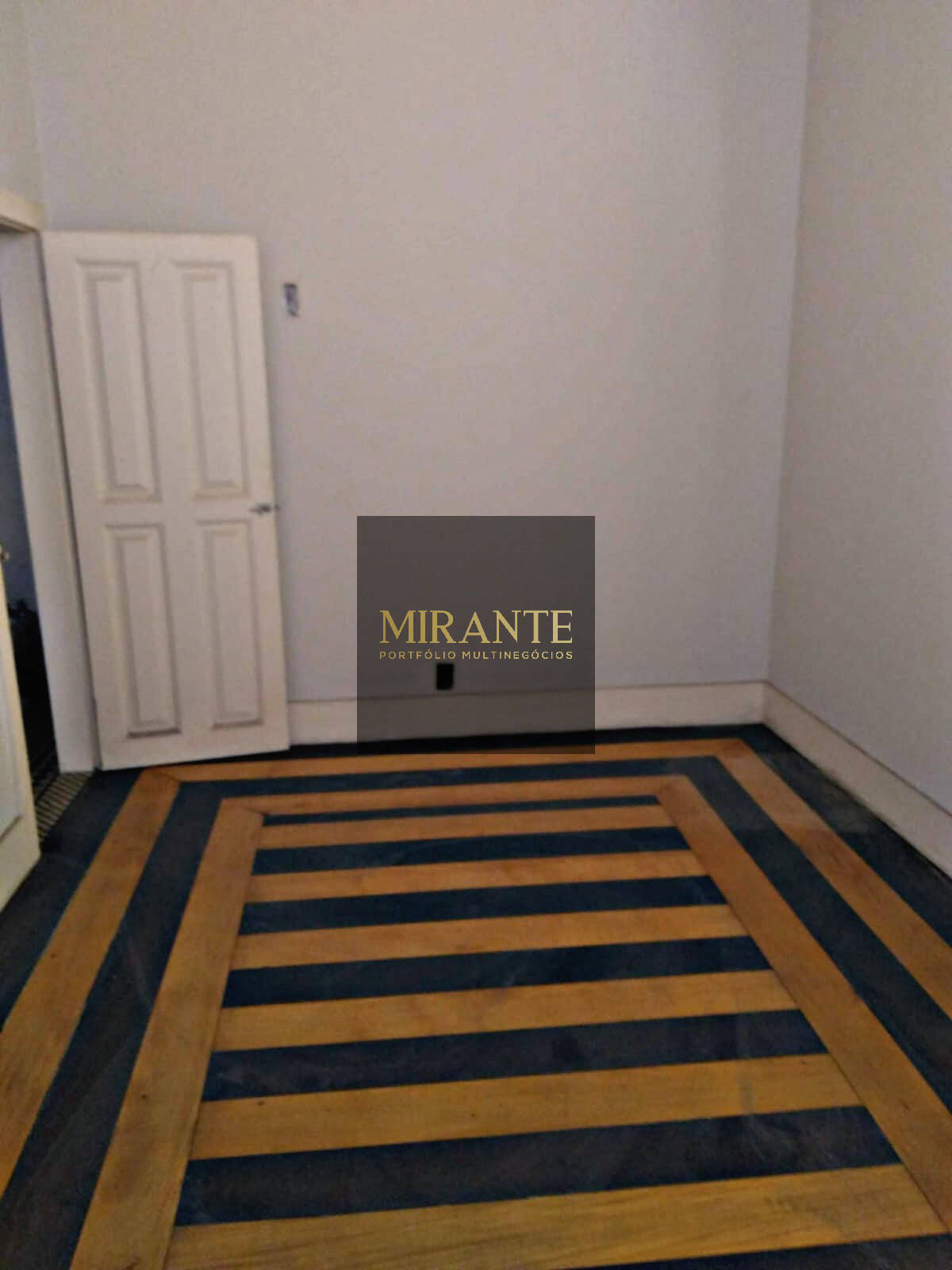 Prédio Inteiro à venda, 1540m² - Foto 18